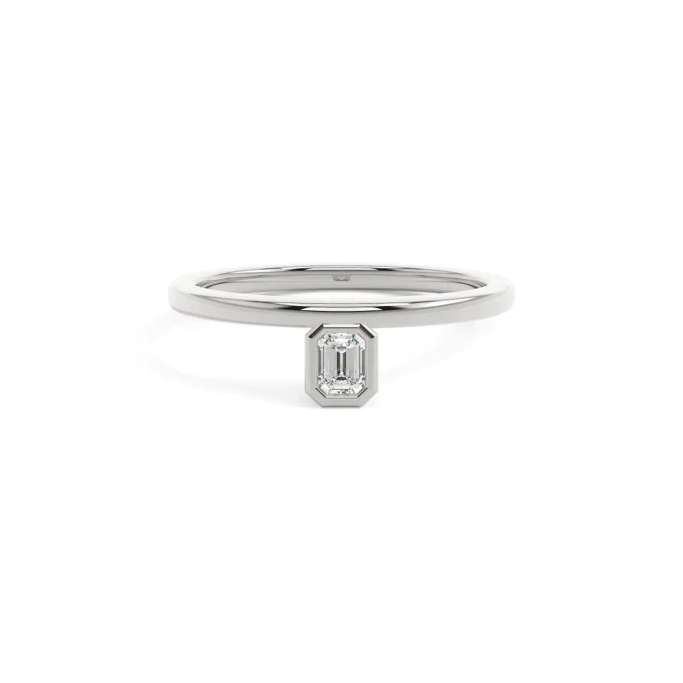 9k White Gold Emerald Geometric Bezel Everyday Ring